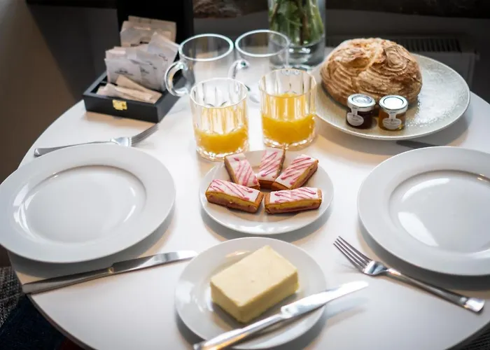 Brand New Location Hot Tub *