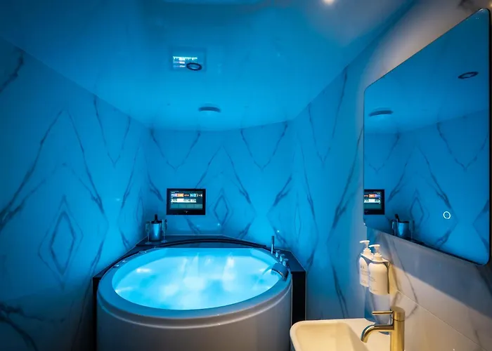 公寓 Brand New Location Hot Tub *